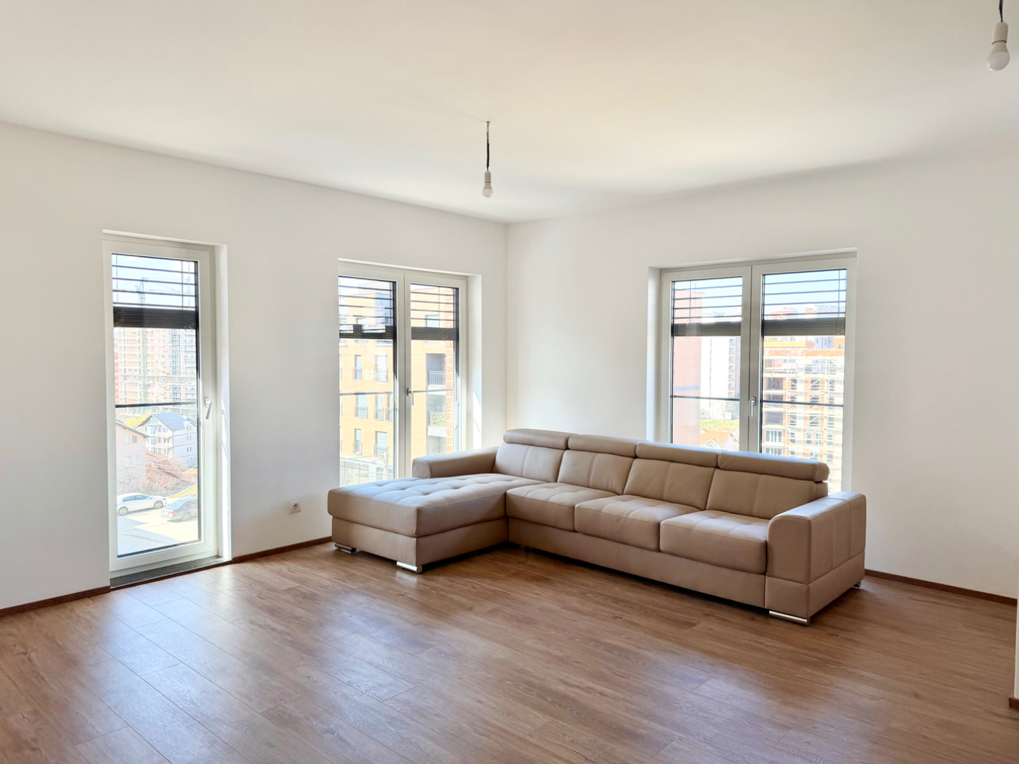 Banese me qera tek Lagjja e Spitaliti banesë/apartment në Prishtina e Re
