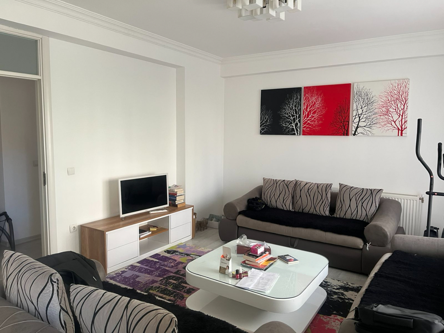 Banesë me qira 2+1 në Lagjen e Muhaxherëve banesë/apartment në Prishtinë