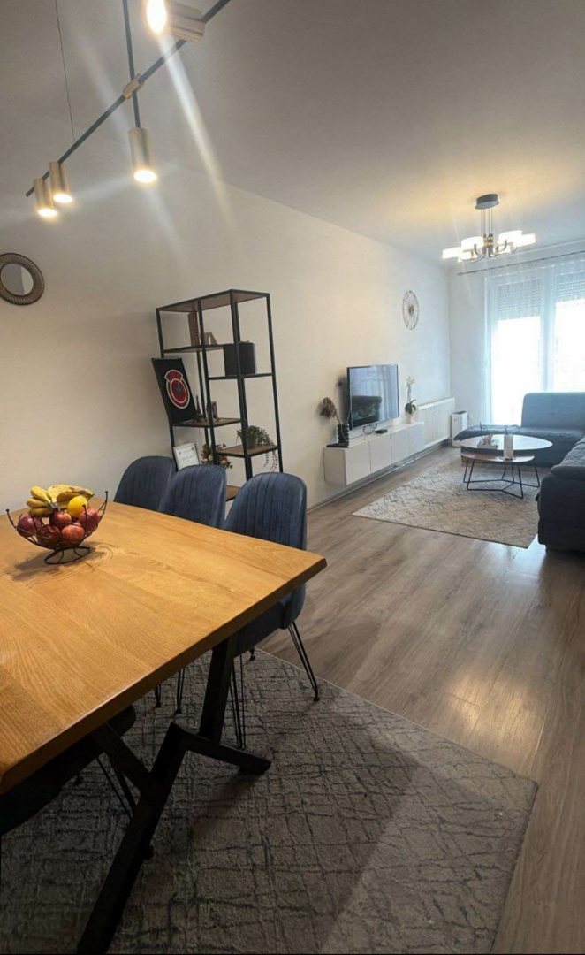 Banesë në shitje në Fushë Kosovë banesë/apartment në Fushë Kosovë