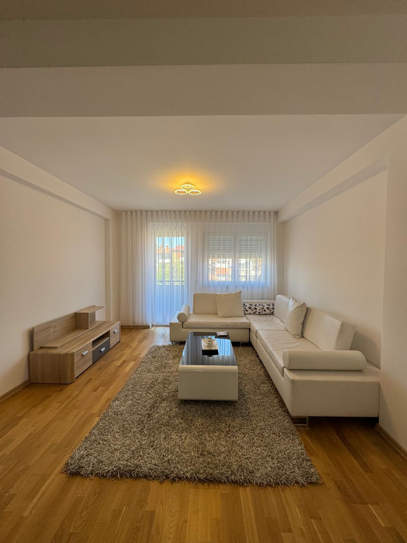 Banesë me qira 2+1 në Bregun e Diellit banesë/apartment në Prishtinë