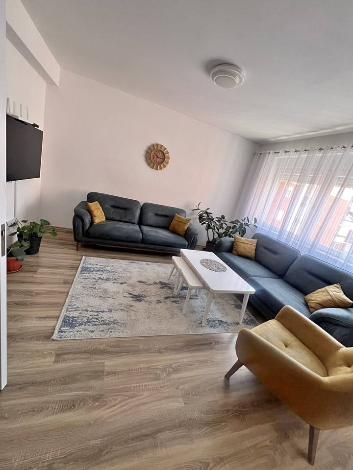 Banesë me qira 3+1 në Matin 1 banesë/apartment në Prishtinë