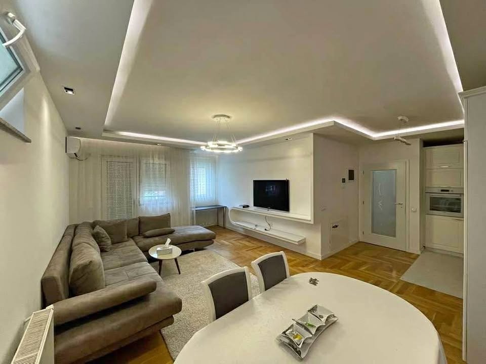 Banesë në #shitje në Lagjen Mati 1 banesë/apartment në Prishtinë