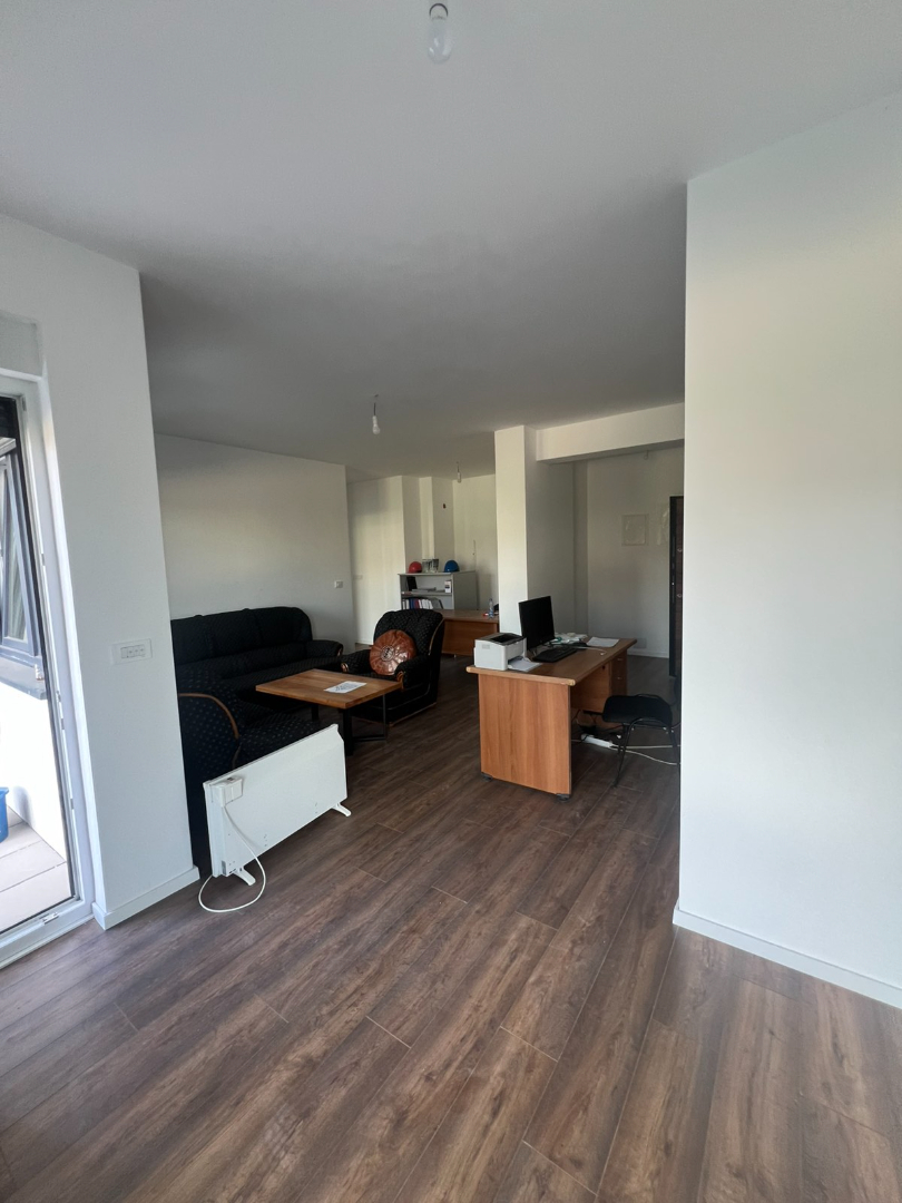 Banesë në #shitje në Lagjen Mati 1 banesë/apartment në Prishtinë