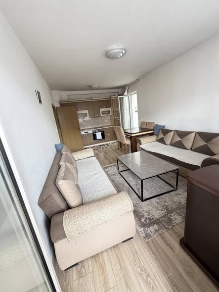 Banesë me qira 1+1 në Fushë Kosovë banesë/apartment në Prishtinë