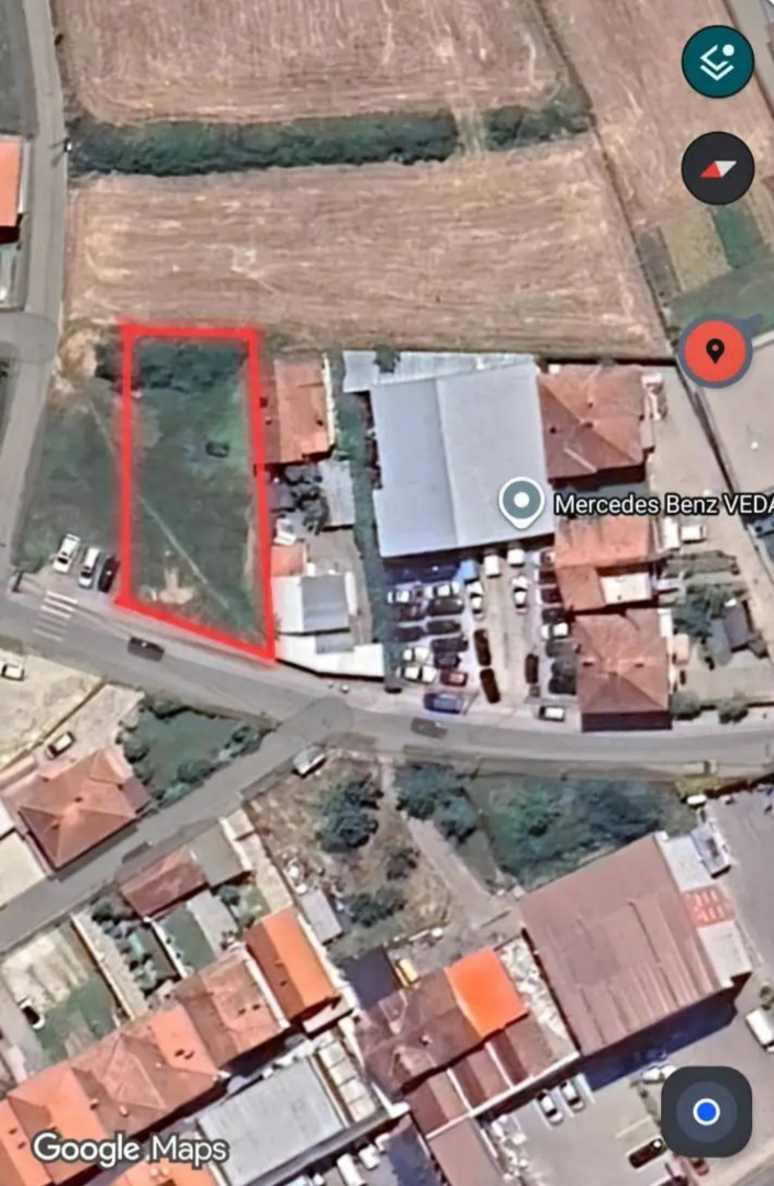 Truall në shitje në Lagjen Kodra e Trimave tokë në Prishtinë