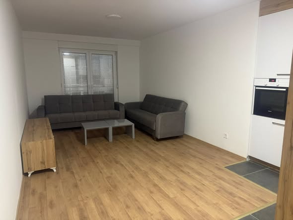 Banesë me qira 2+1 në Lagjen Prishtina e Re banesë/apartment në Prishtinë
