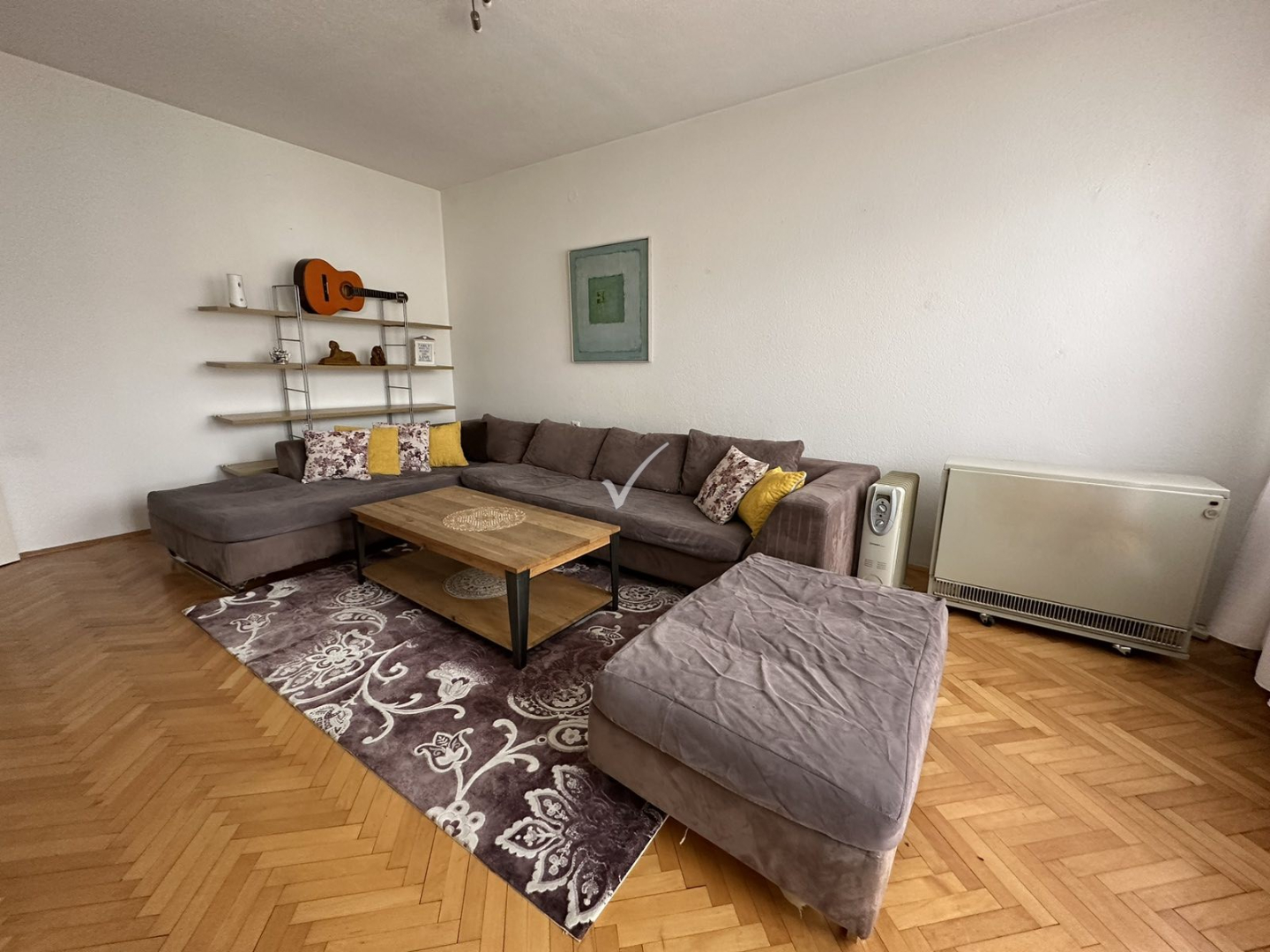 Banesë me qira 2+1 në Bregun e Diellit banesë/apartment në Prishtinë