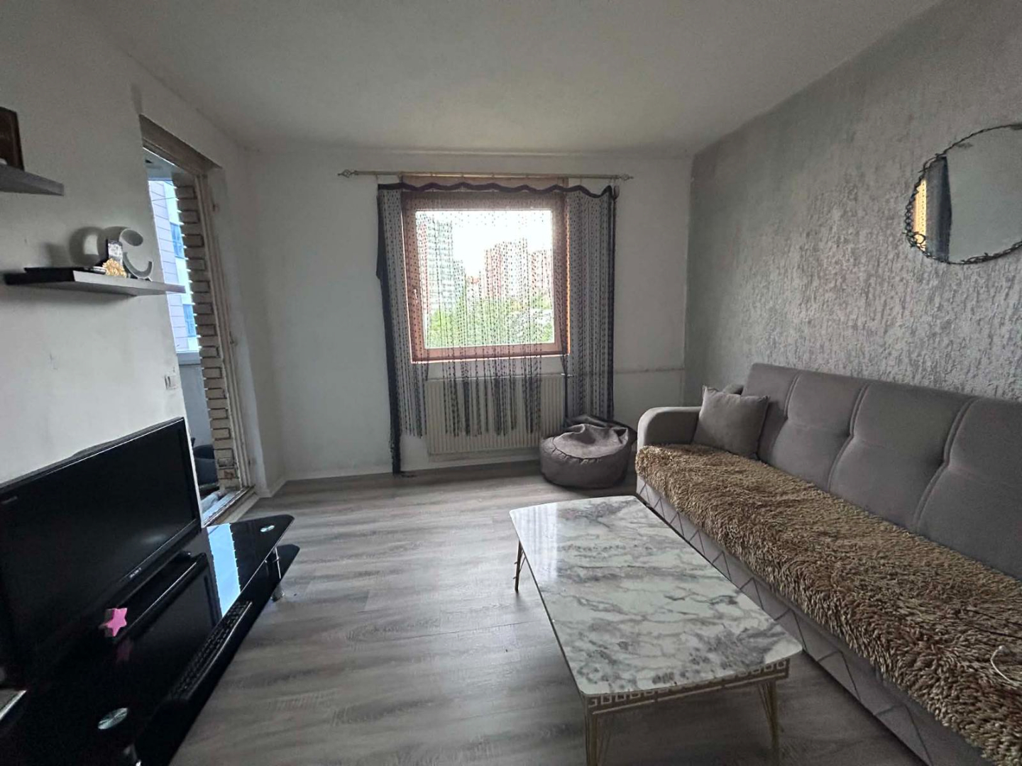 Banesë me qira 1+1 në Dardani banesë/apartment në Prishtinë