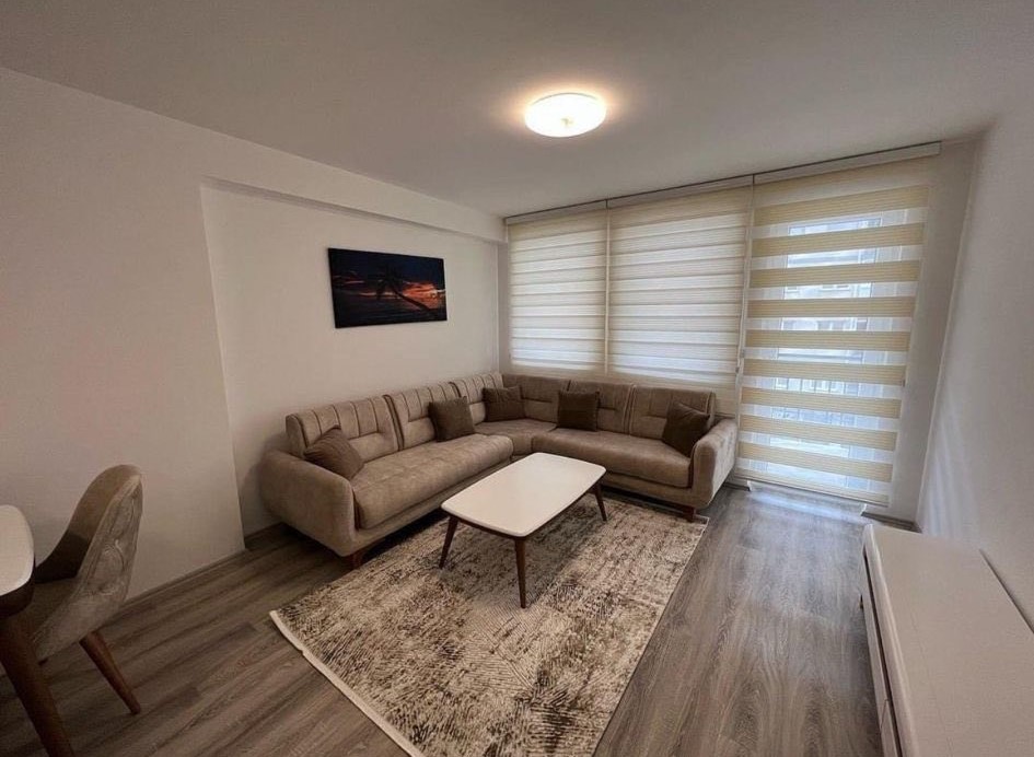 Banesë me qira 2+1 në Fushë Kosovë banesë/apartment në Prishtinë