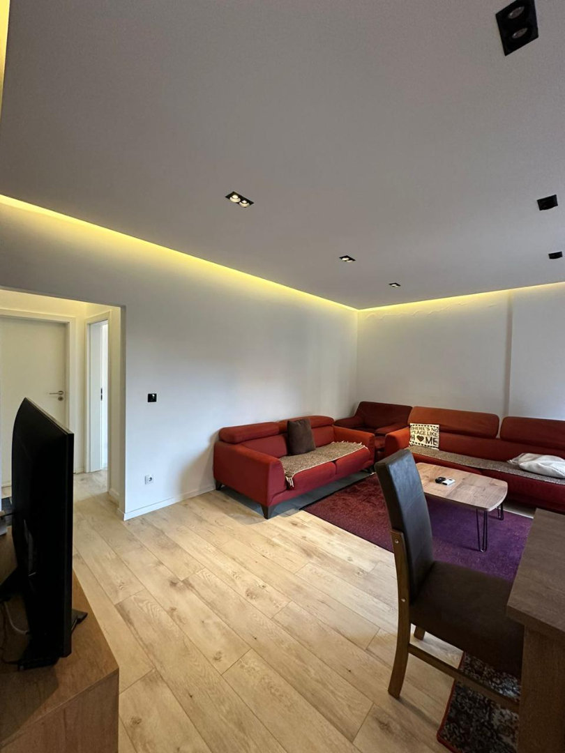 Banesë me qira 1+1 në Lagjen Prishtina e Re banesë/apartment në Prishtinë