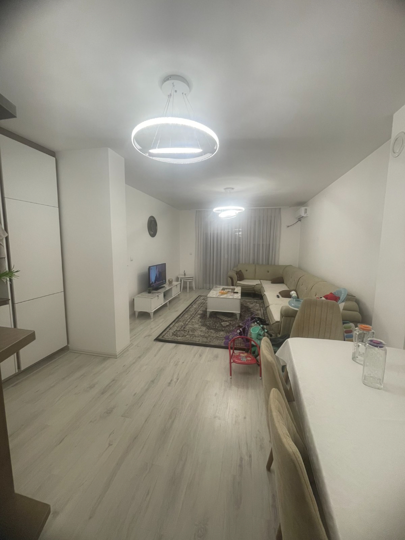 Banesë në shitje në Fushë Kosovë banesë/apartment në Fushë Kosovë