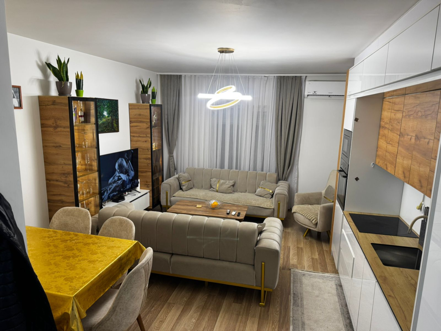 Banesë në shitje në Fushë Kosovë banesë/apartment në Fushë Kosovë