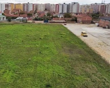 Truall në #shitje në Fushë Kosovë tokë në Fushë Kosovë