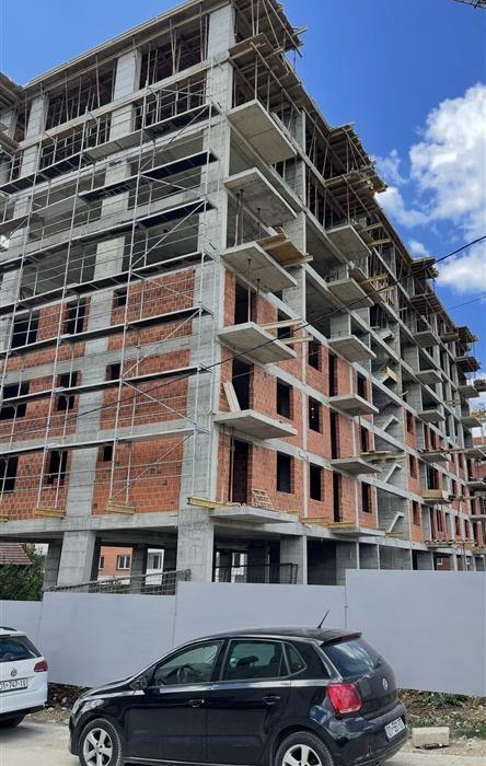 Banesë në shitje në Fushë Kosovë banesë/apartment në Fushë Kosovë
