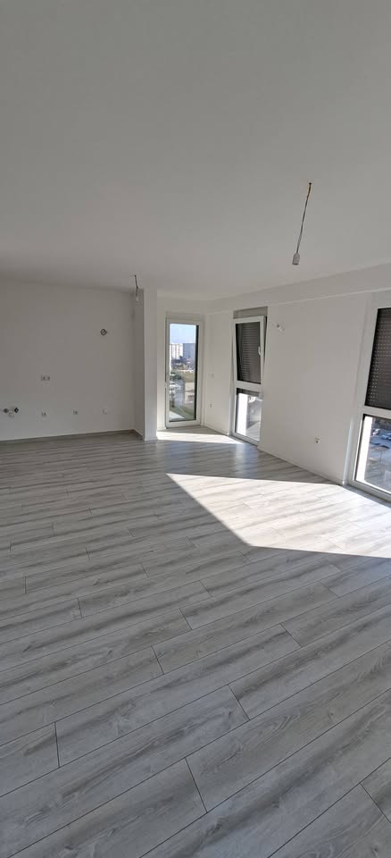 Banesë në shitje në Fushë Kosovë banesë/apartment në Fushë Kosovë