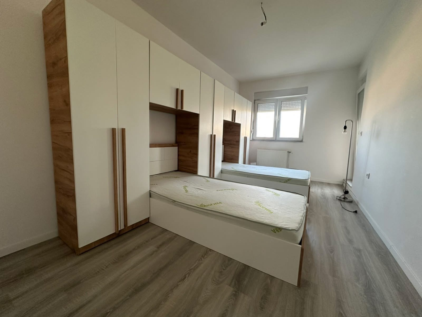 Banesë në shitje në Kalabri(Emshir) banesë/apartment në Prishtinë