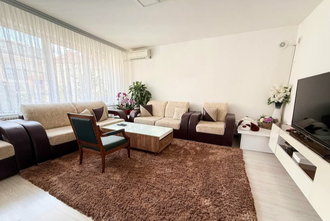 Shtëpi në shitje në Qendër banesë/apartment në Prishtinë