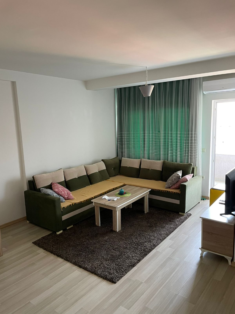 Banesë me qira 2+1 në Lagjen e Muhaxherëve banesë/apartment në Prishtinë