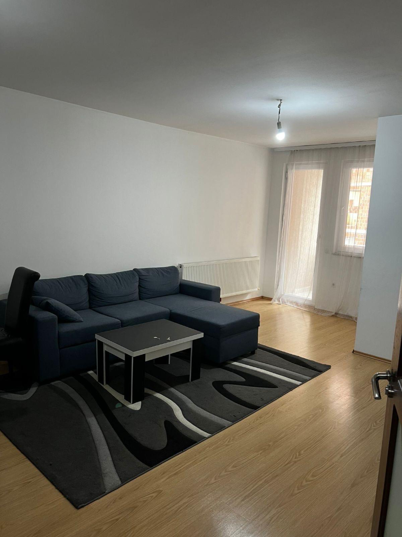 Banesë me qira 1+1 në Tophane banesë/apartment në Prishtinë