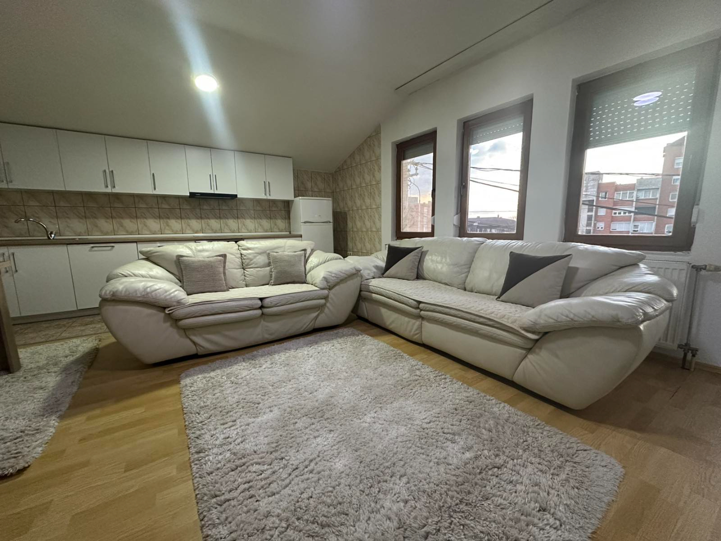 Banesë me qira 1+1 në Bregun e Diellit banesë/apartment në Prishtinë