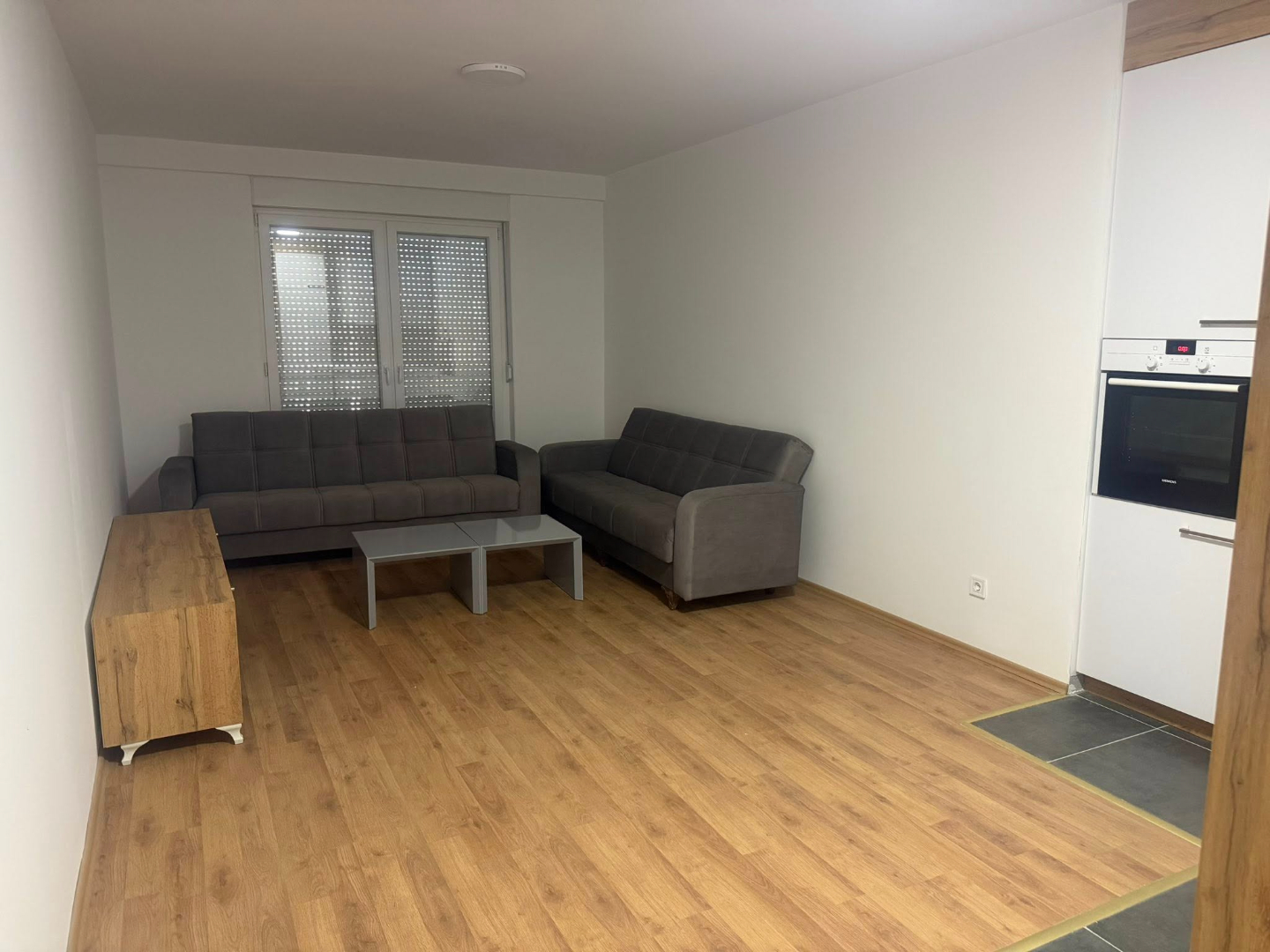 Banesë me qira 2+1 në Lagjen Prishtina e Re banesë/apartment në Prishtinë