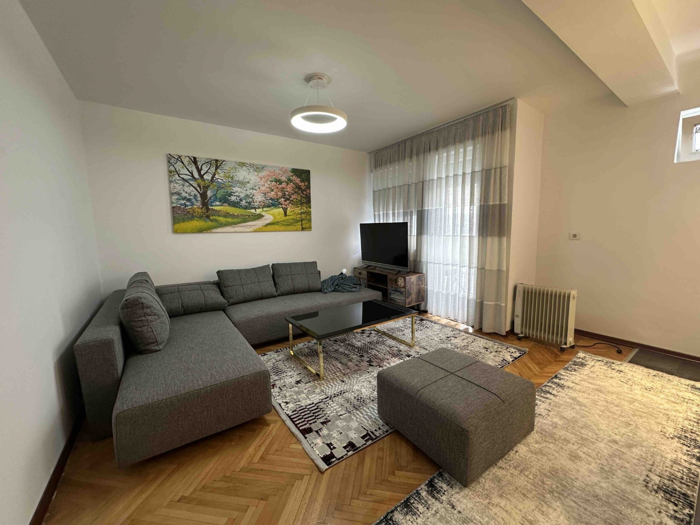 Banesë me qira 2+1 në Ulpianë banesë/apartment në Prishtinë