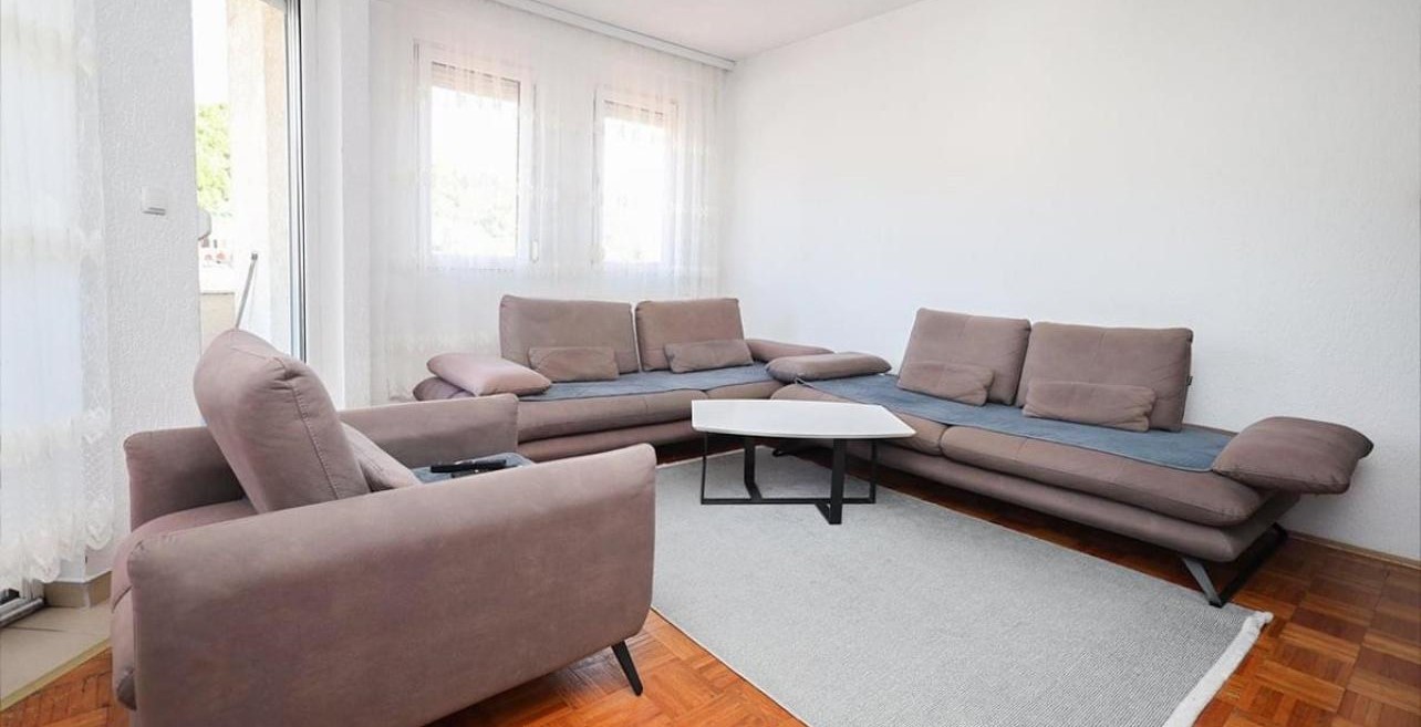 Banesë me qira 2+1 në Tokbashqe banesë/apartment në Prishtinë