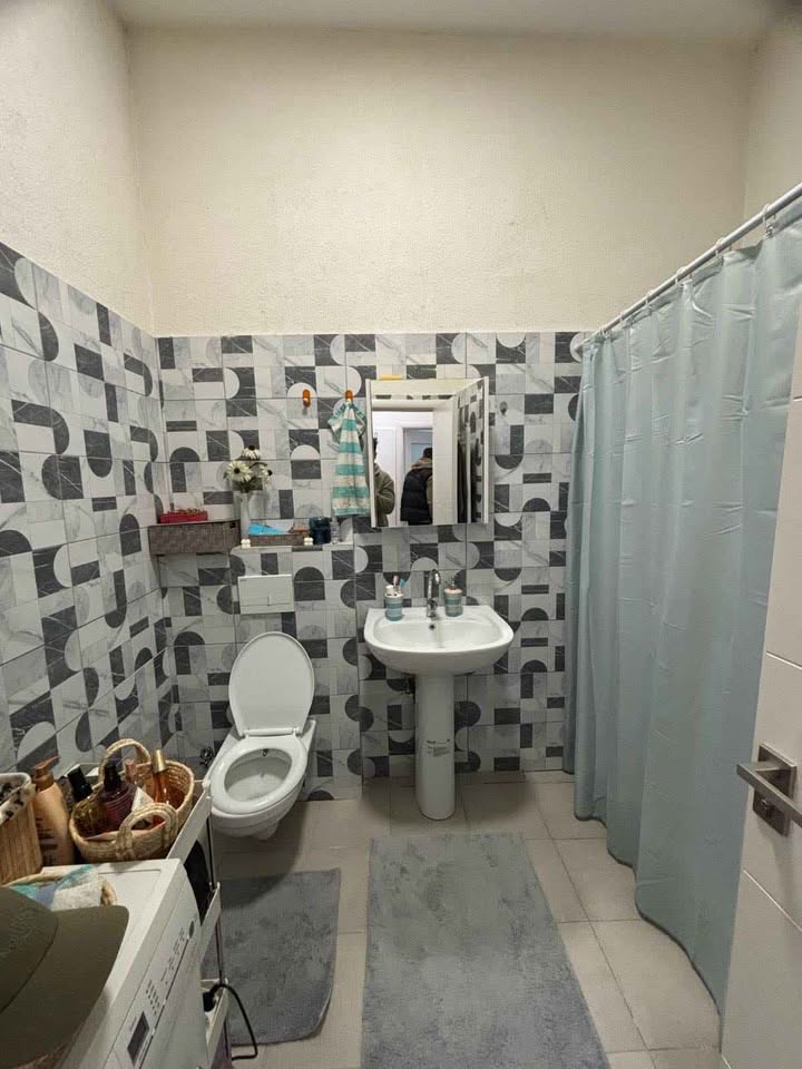 Banesë në shitje në lagjen Mati 1 banesë/apartment në Prishtinë