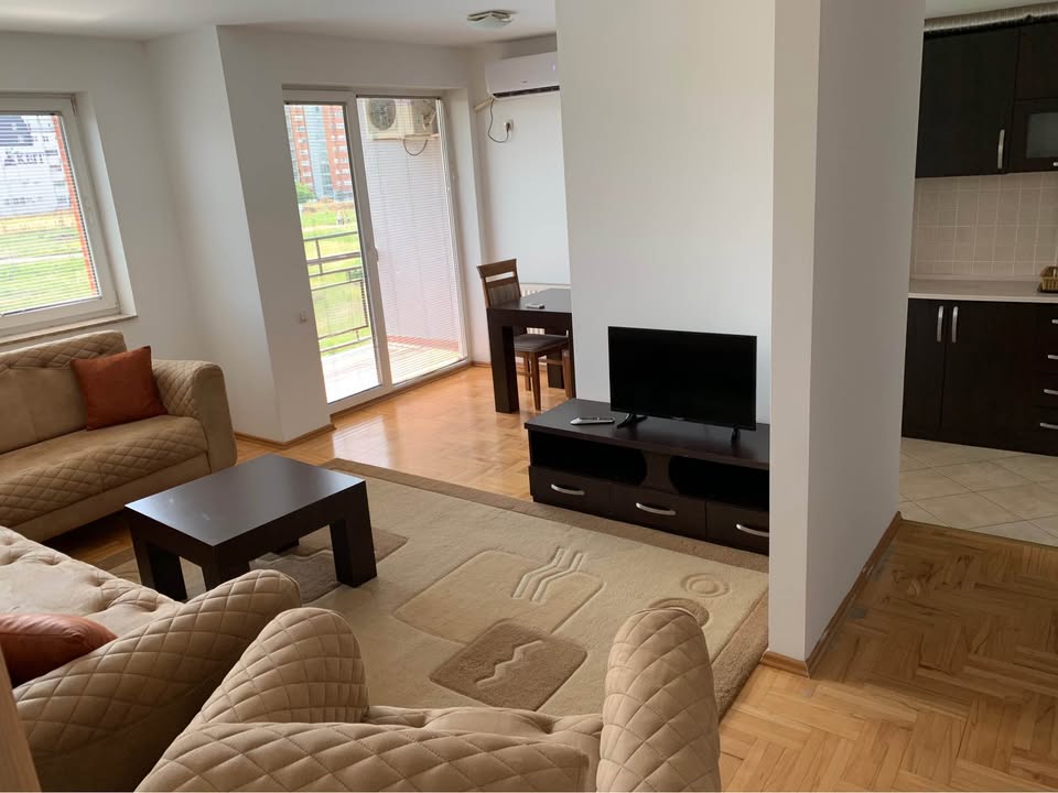 Banesë në shitje në Kalabri (Emshir) banesë/apartment në Prishtinë