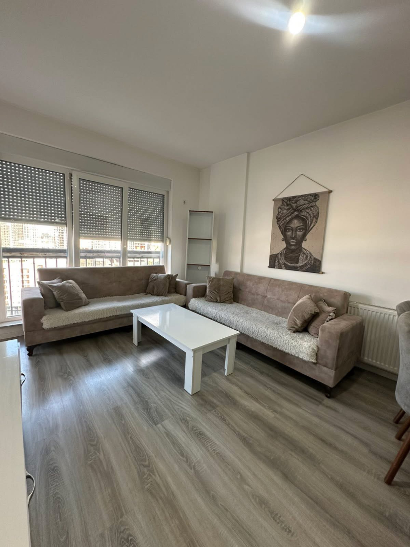 Banesë në shitje në Kalabri(Emshir) banesë/apartment në Kalabria