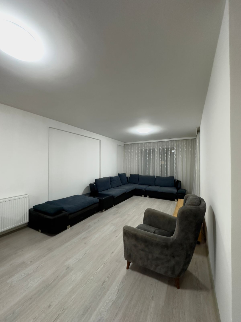 Banesë me qira 2+1 në Fushë Kosovë banesë/apartment në Prishtinë