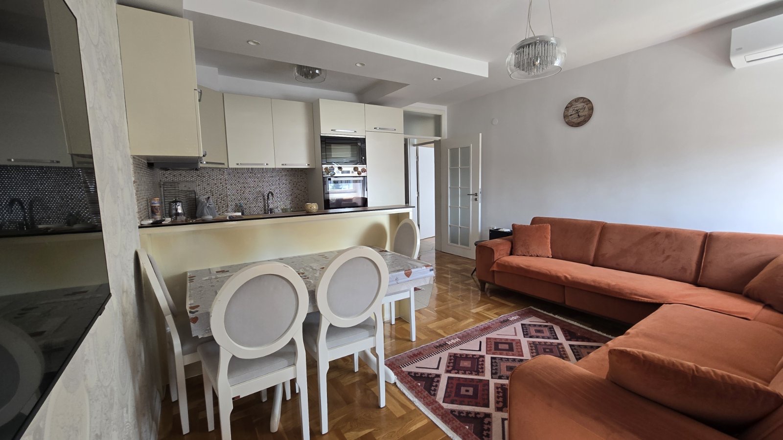 Banesë me qira 2+1 në Dardani banesë/apartment në Prishtinë