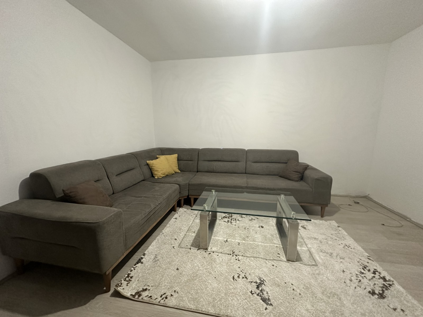 Banesë me qira 2+1 në Dardani banesë/apartment në Prishtinë