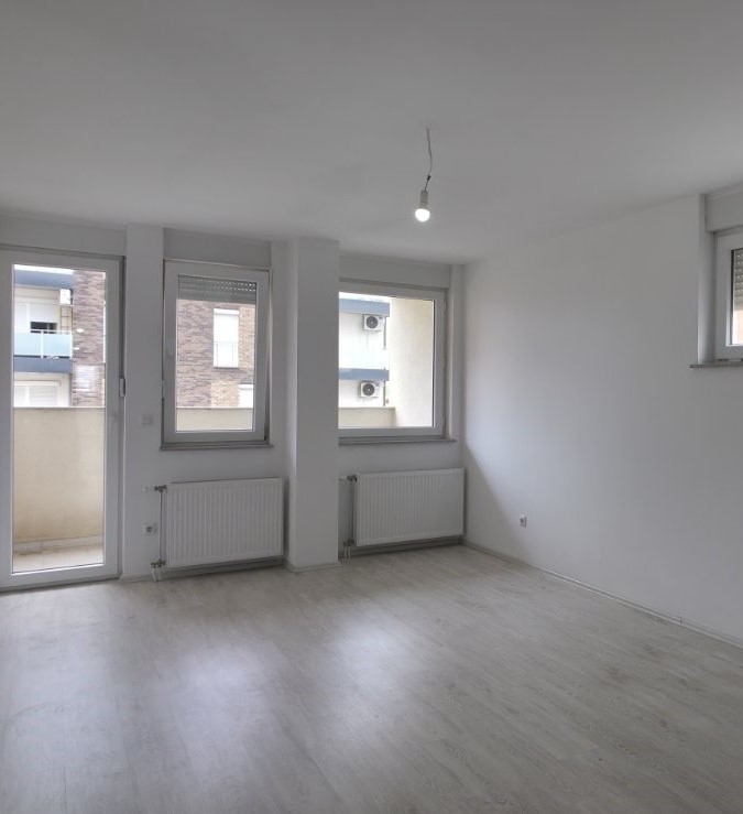 SUPER MUNDËSI SHITJEJE NË FUSHË KOSOVË – BANESË MODERNE 85m² banesë/apartment në Fushë Kosovë