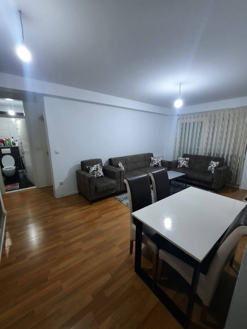Banesë me qira 2+1 në Matin 1 banesë/apartment në Prishtinë