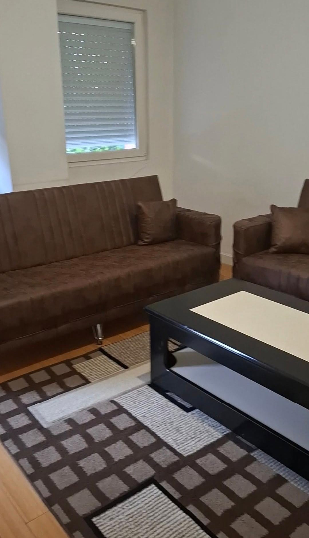 Banesë me qira 1+1 në Matin 1 banesë/apartment në Prishtinë