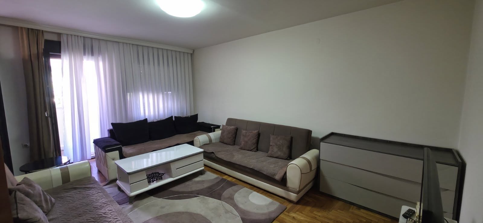 Banesë në shitje në Bregun e Diellit banesë/apartment në Prishtinë