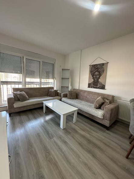 Banesë në shitje në Kalabri(Emshir) banesë/apartment në Prishtinë