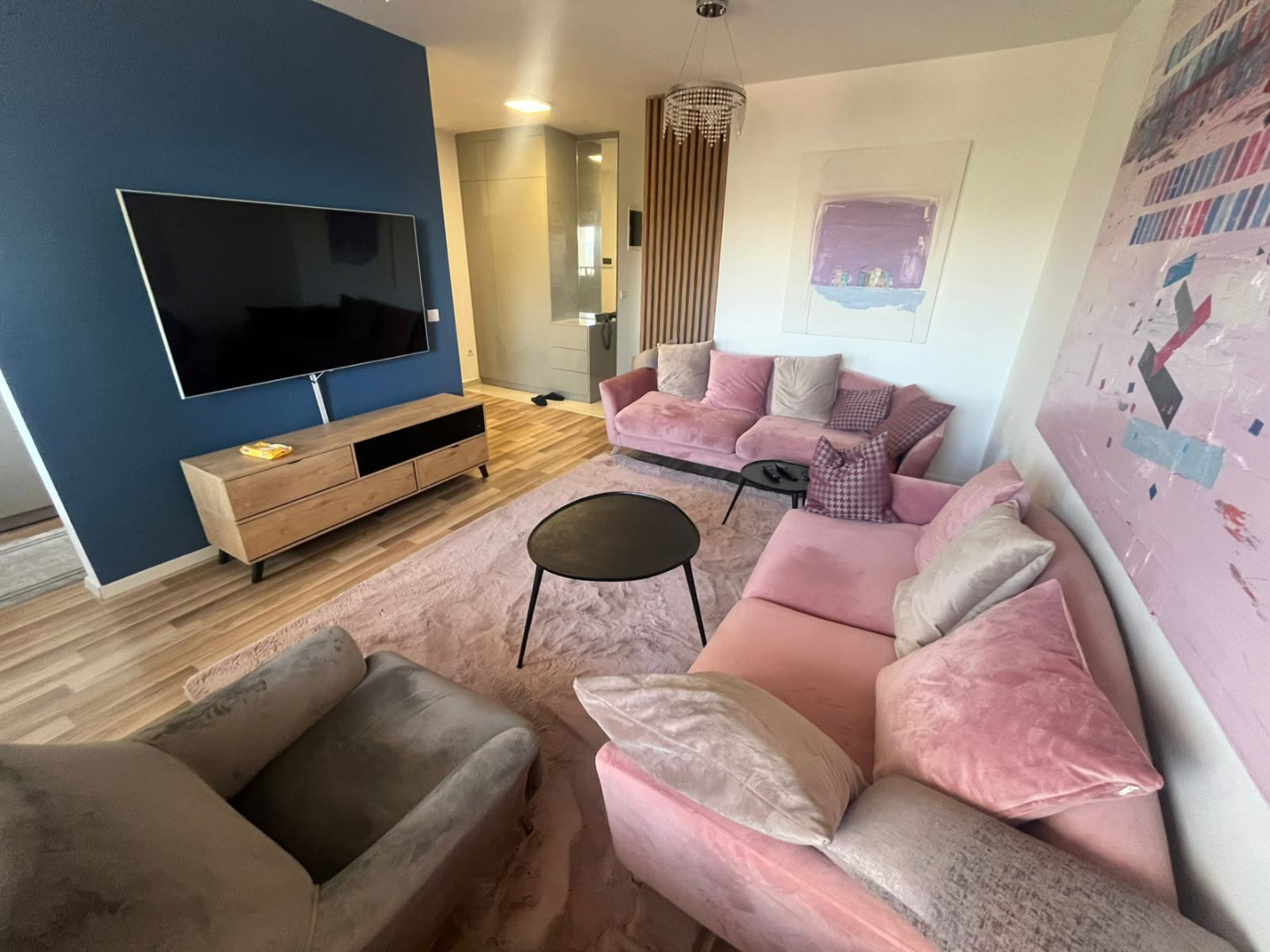 Banesë me qira 2+1 në Velani banesë/apartment në Prishtinë