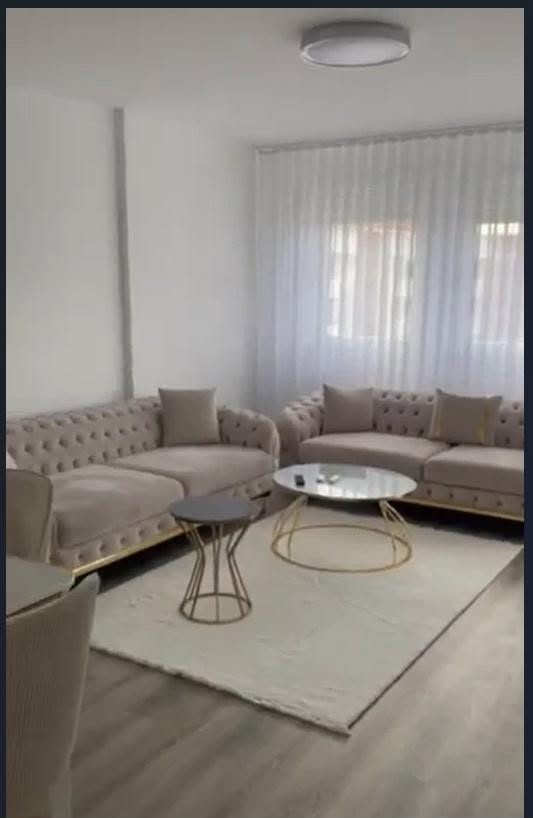 Banesë në shitje në Fushë Kosovë banesë/apartment në Fushë Kosovë