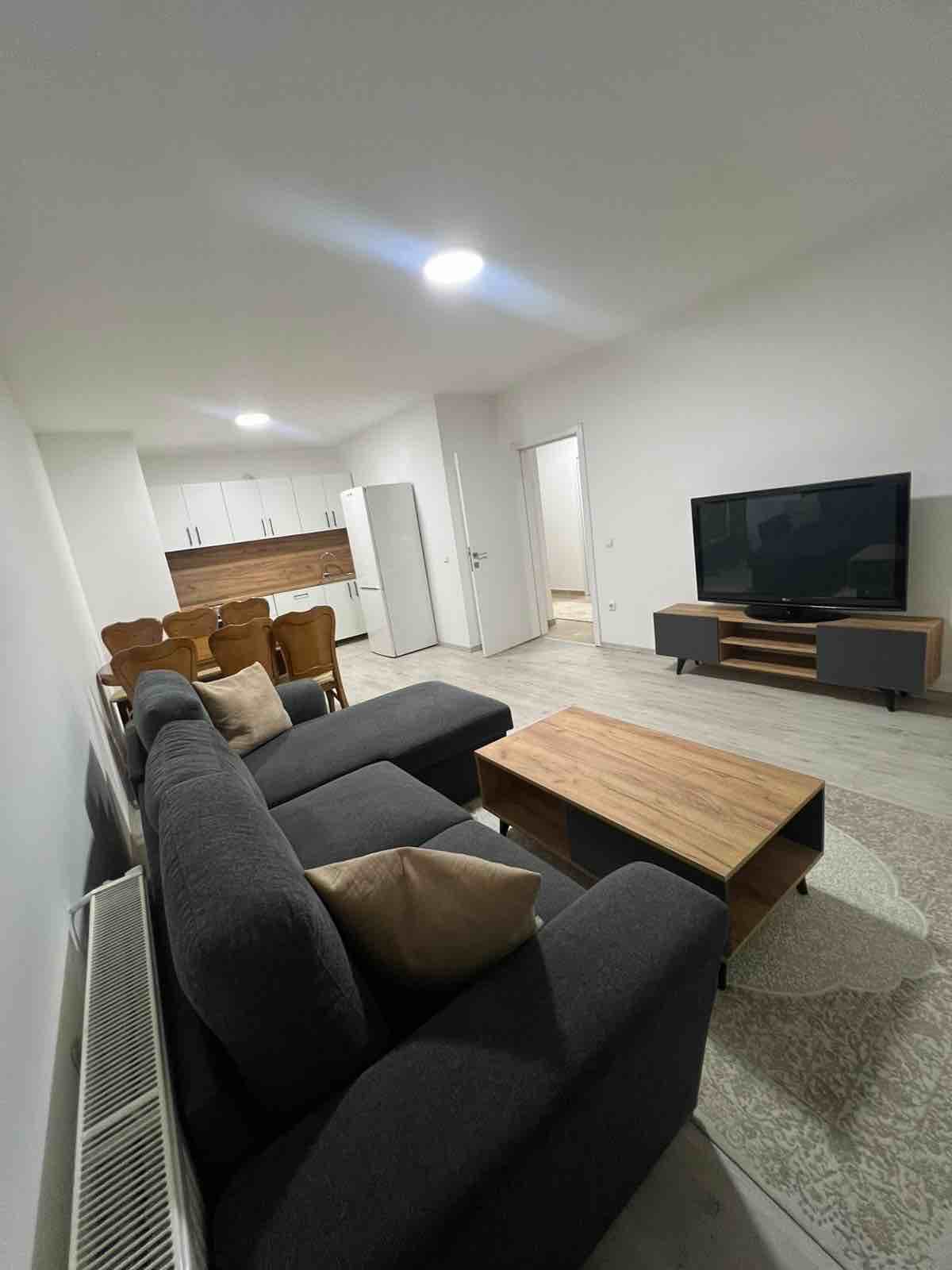 Leshohet banesa me qera banesë/apartment në Fushë Kosovë