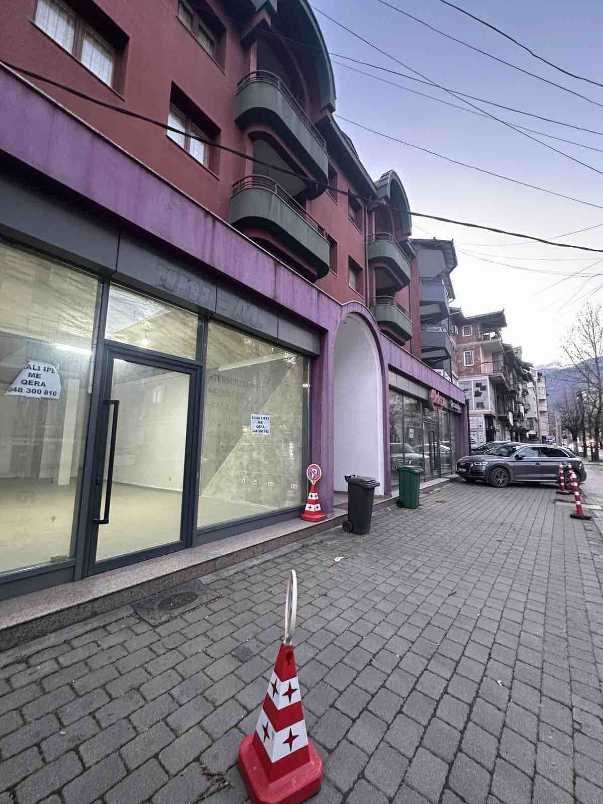 Lokal me Qira lokal në Pejë