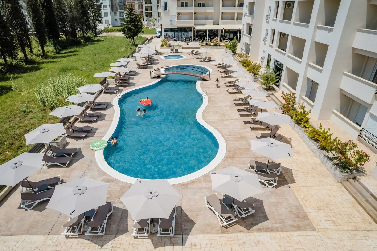 Apartament 1+1 me QIRA!  banesë/apartment në Ulqin