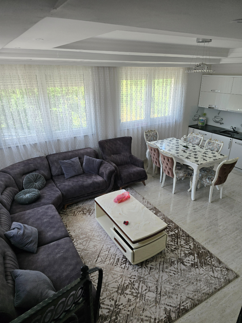 Shitet banes Duplex Prishtine banesë/apartment në Taslixhe
