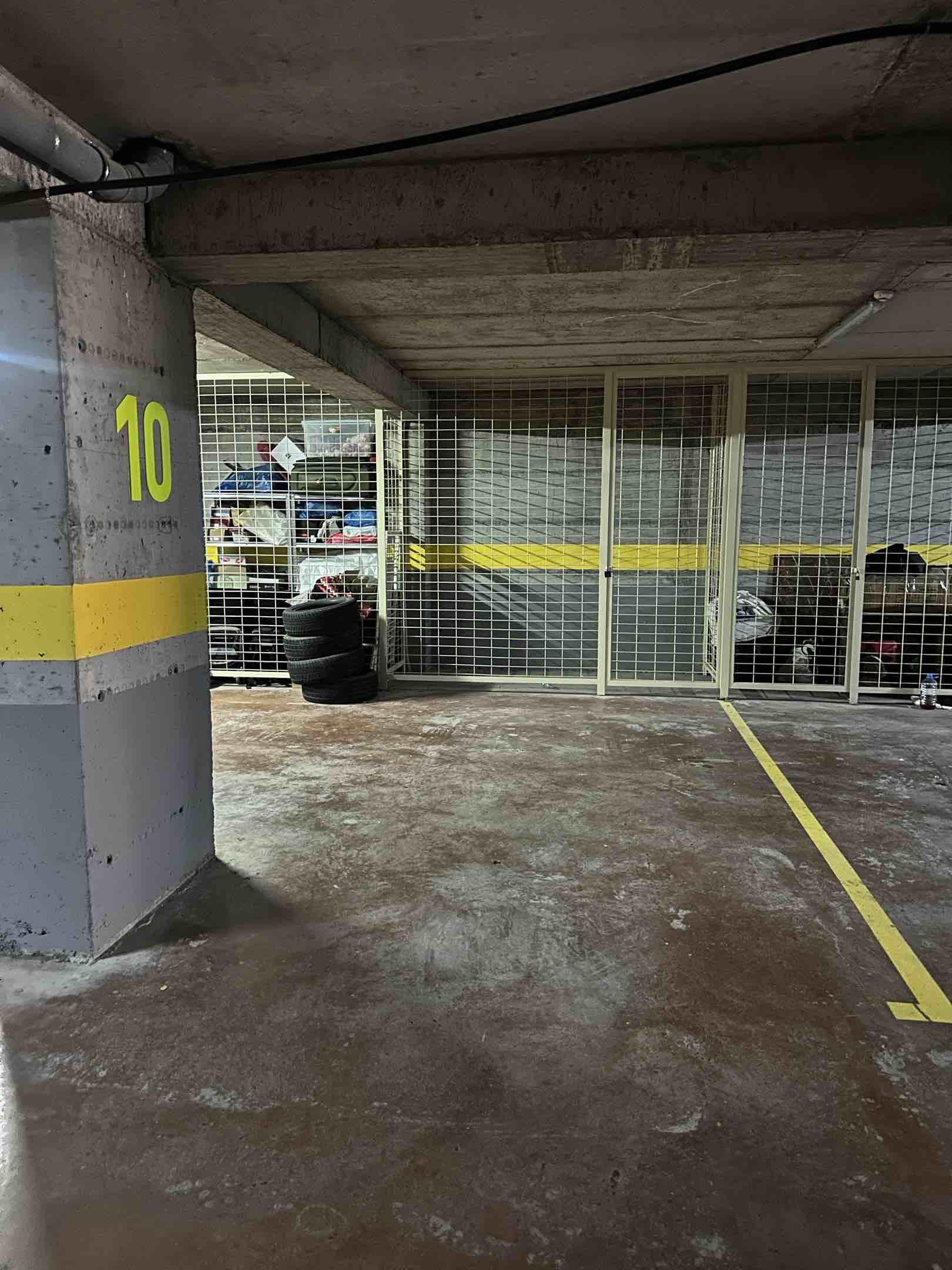Parking me Depo garazh/parking në Prishtinë