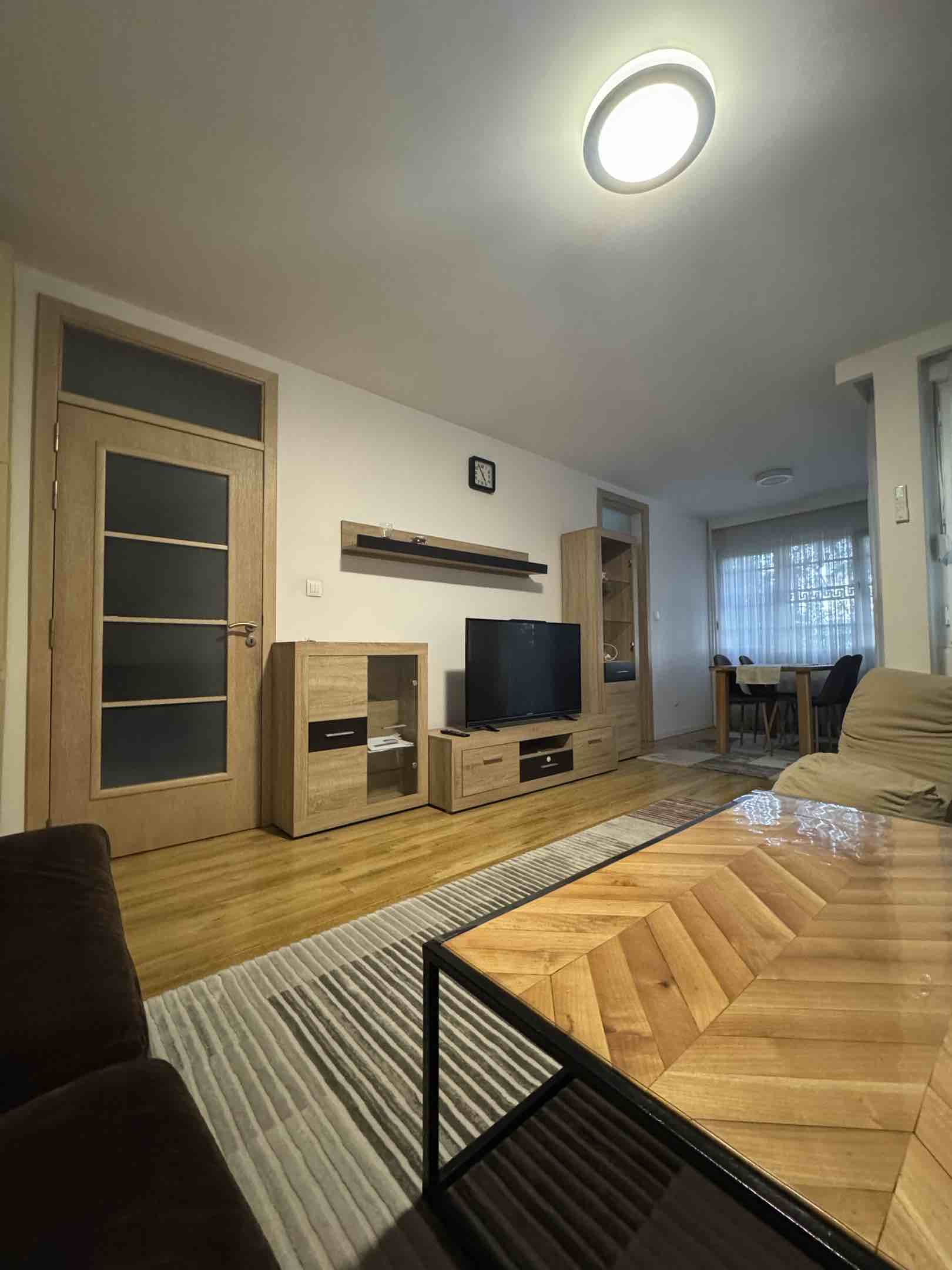 Apartment me qera banesë/apartment në Prishtinë