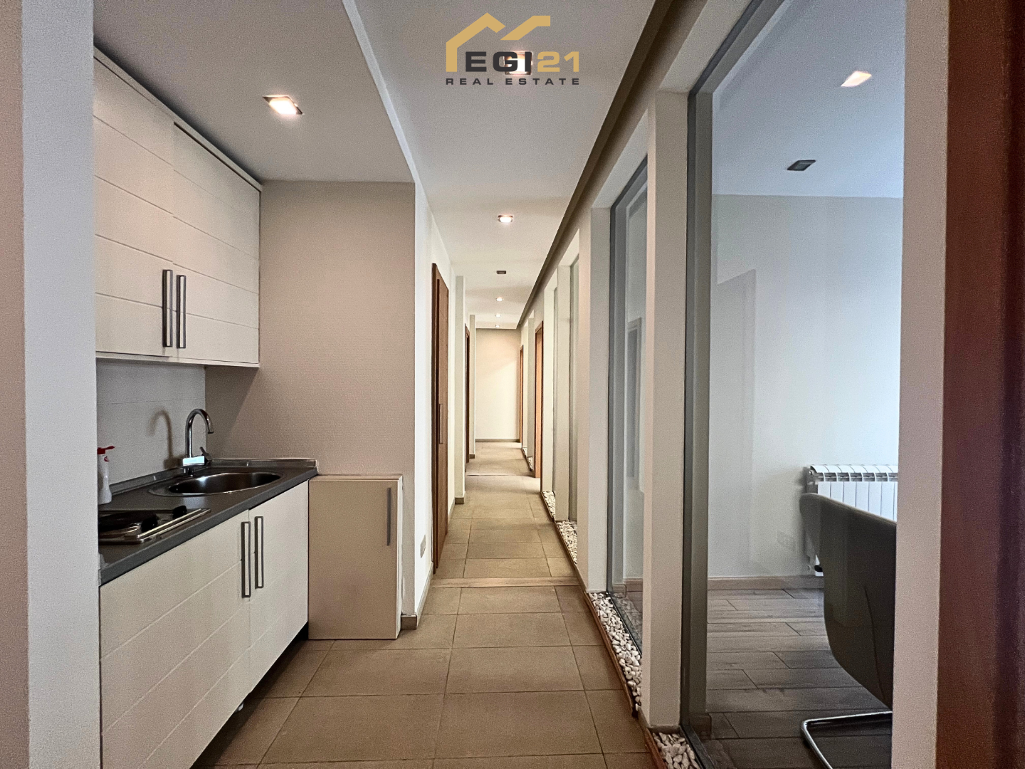Zyrë për #QIRA 160m² – te Bill Clinton, Dardani! zyre në Dardania