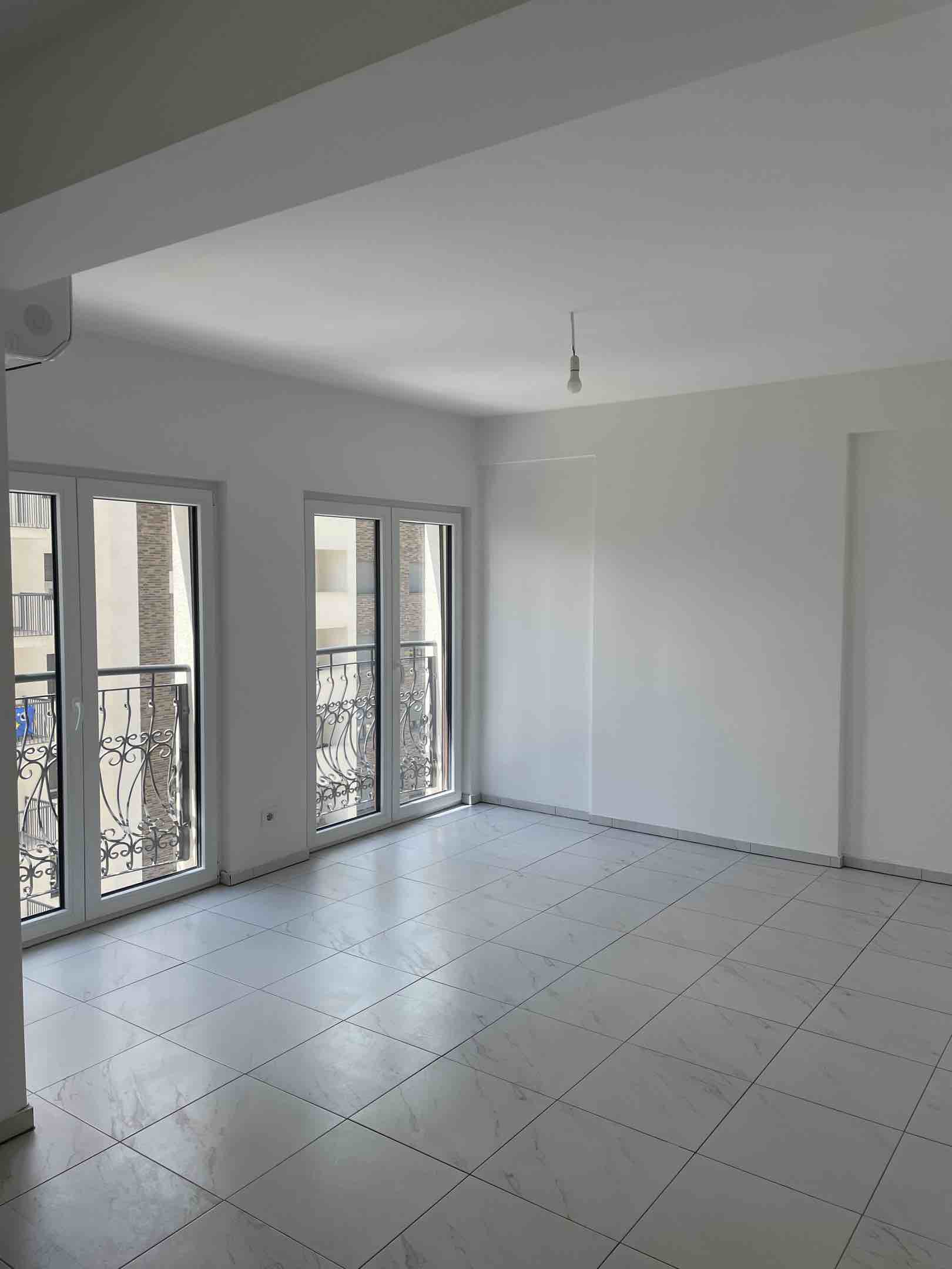 Jipet banesa me qera banesë/apartment në Prishtinë