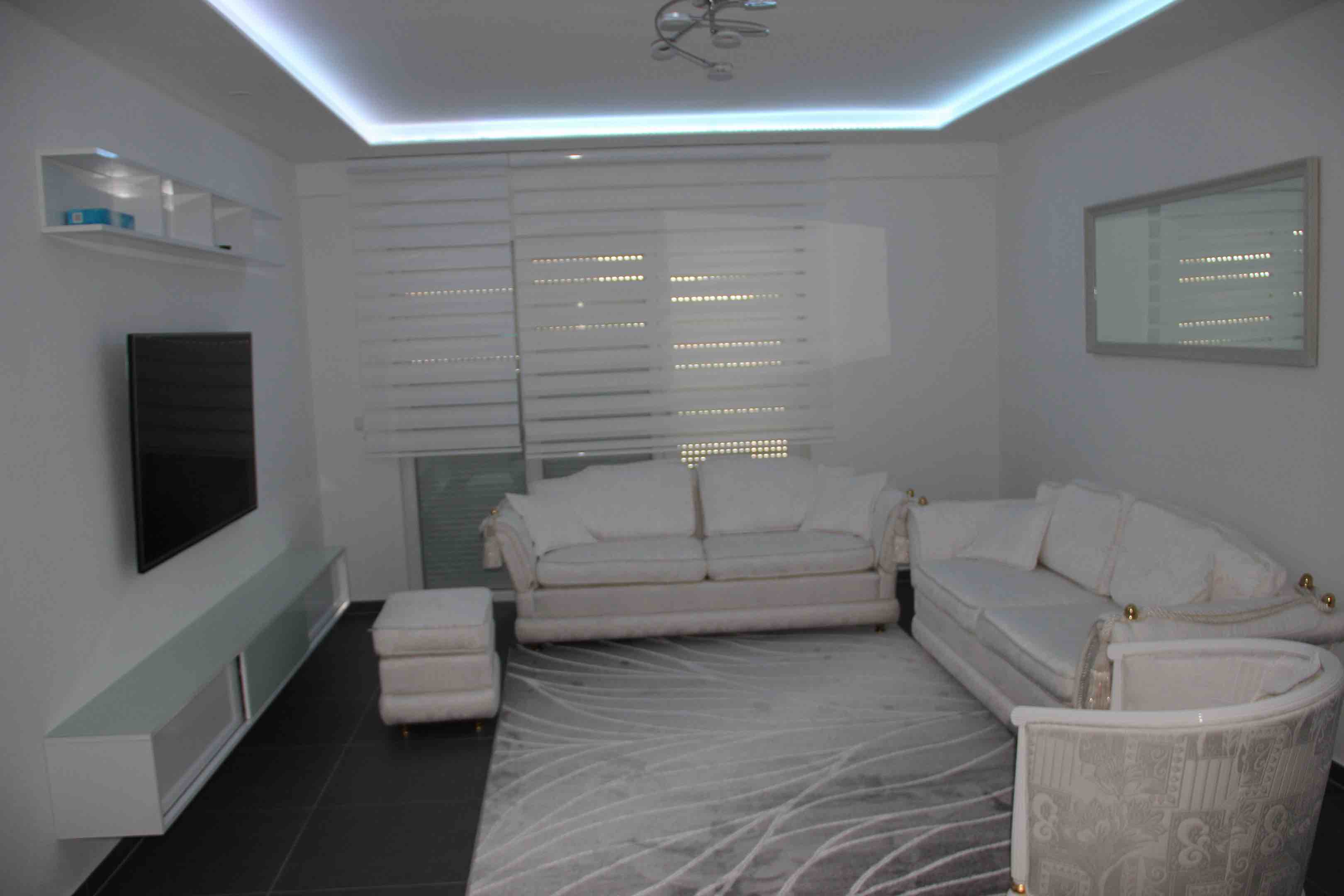 Banesa afer magjistralja Ferizaj - Gjilan banesë/apartment në Ferizaj