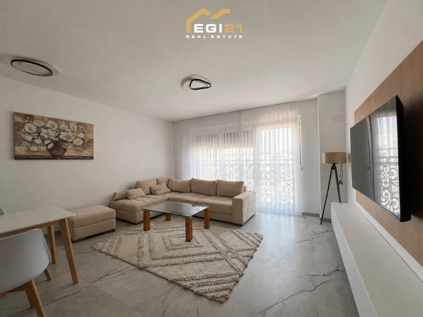 Banesë për #QIRA 59.56m² – Kompleksi Orhidea, Tophane! banesë/apartment në Tophane